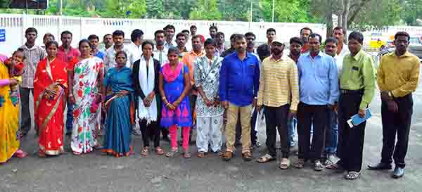 ಆಶ್ರಯ ನಿವೇಶನದ ಹಕ್ಕು ಪತ್ರ ನೀಡಲು ಆಗ್ರಹಿಸಿ ಧರಣಿ